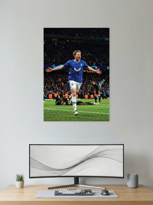Midfield Mastery – Iconic Goal Celebration Football Wall Poster