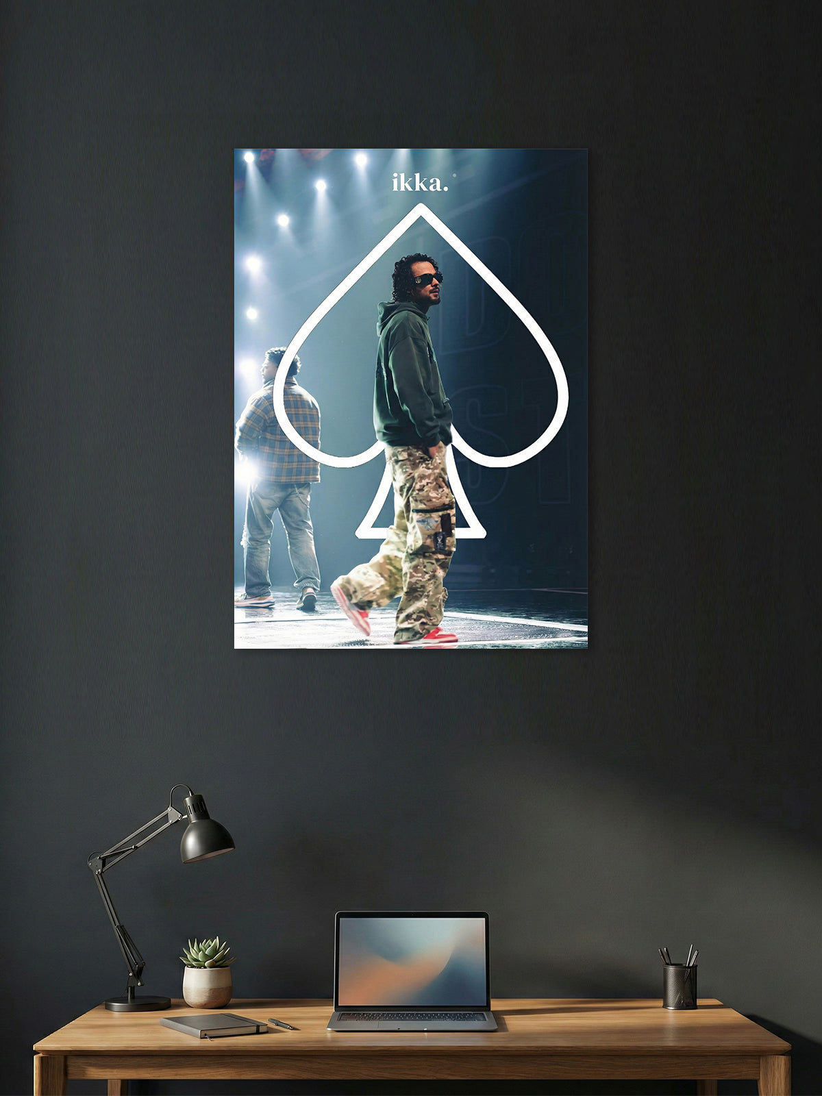 Ikka — Ace of the Stage