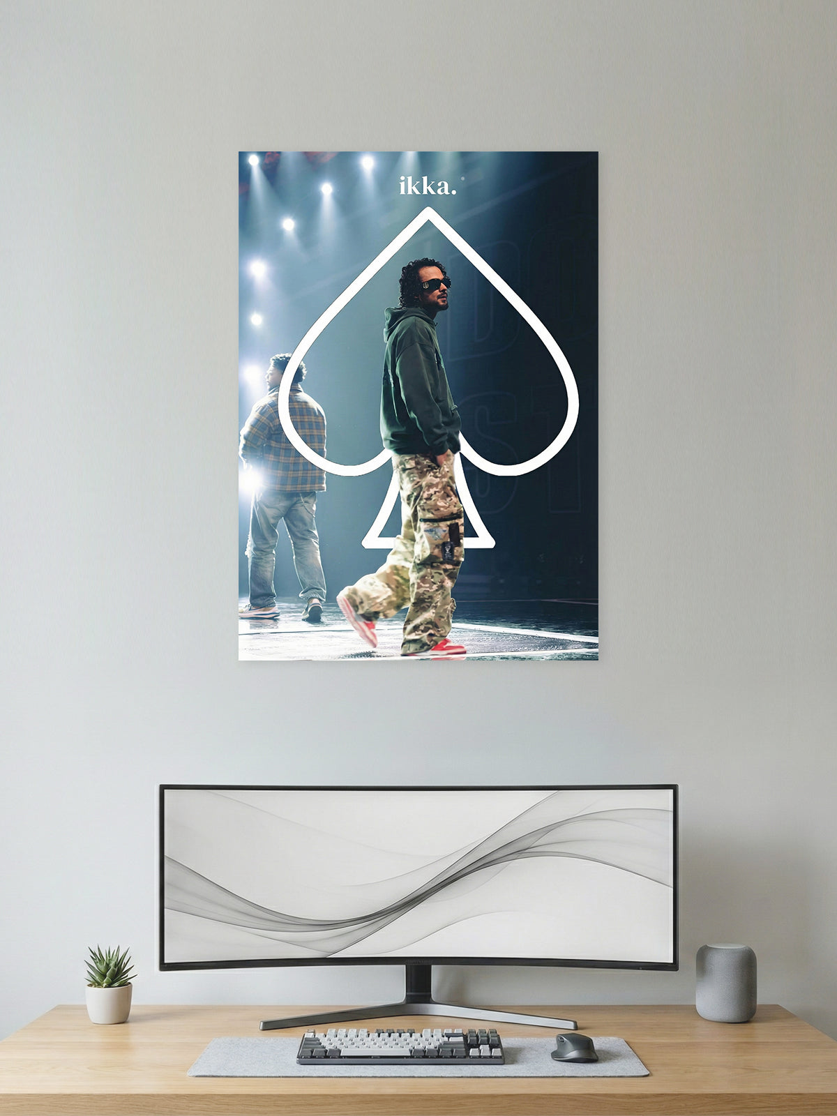 Ikka — Ace of the Stage